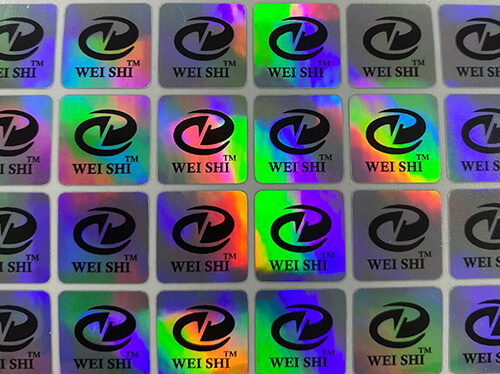 Голографические наклейки